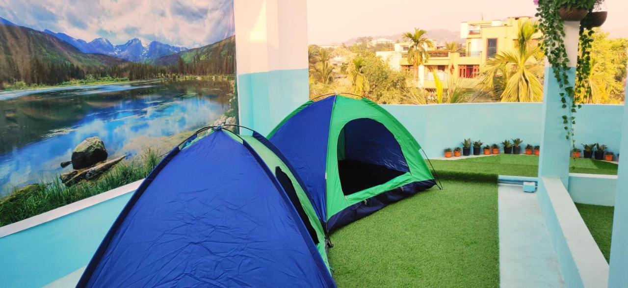 Cupidtrails Backpacker'S Penthouse Hotel Guwahati Eksteriør billede