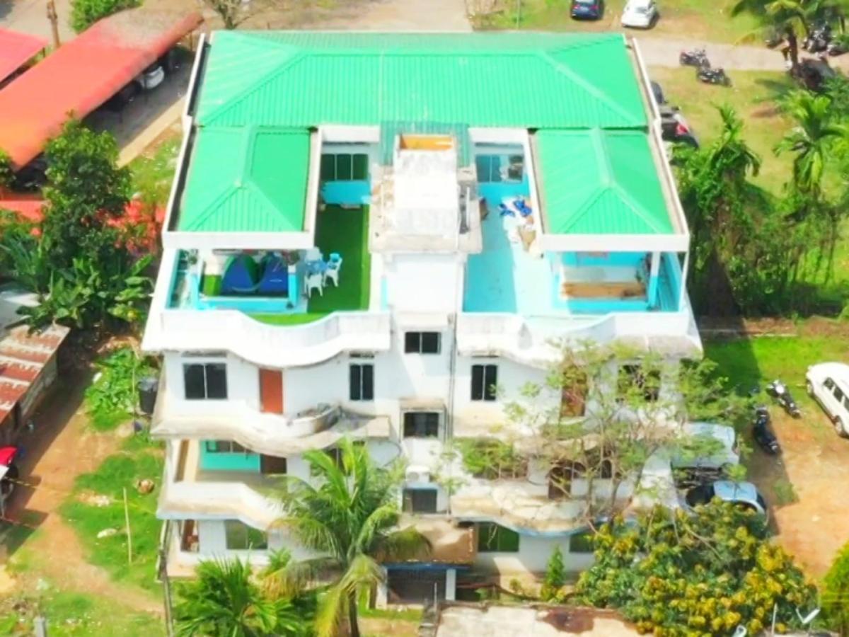 Cupidtrails Backpacker'S Penthouse Hotel Guwahati Eksteriør billede