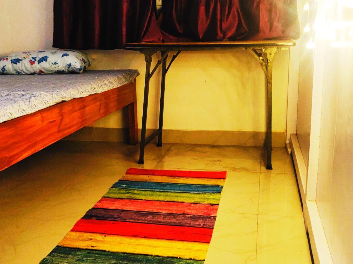 Cupidtrails Backpacker'S Penthouse Hotel Guwahati Eksteriør billede
